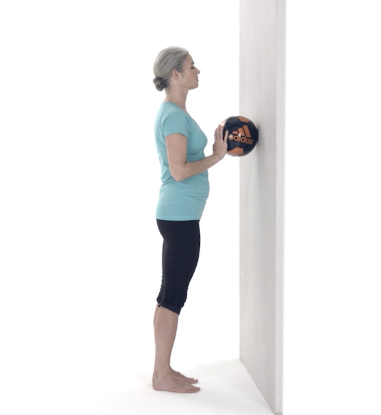 How to perform the Rolling Wall - Physitrack